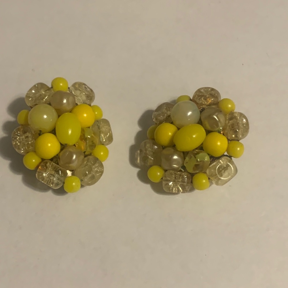 3/$5 Vintage Clip on Earrings